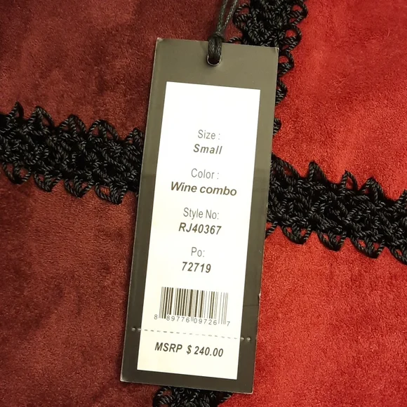 NWT, Romeo & Juliet Couture Wine Combo Patchwork Top - Picture 11 of 15